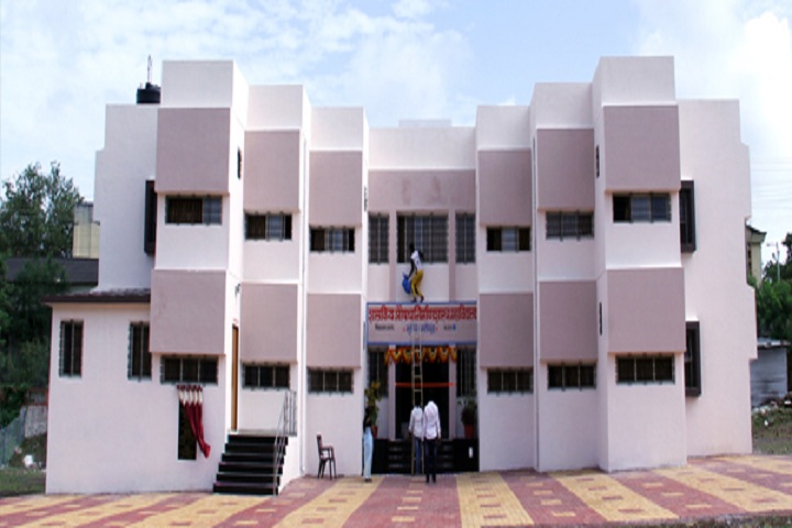 https://cache.careers360.mobi/media/colleges/social-media/media-gallery/7944/2022/12/2/Side view of Government College of Pharmacy Karad_Campus-view.jpg